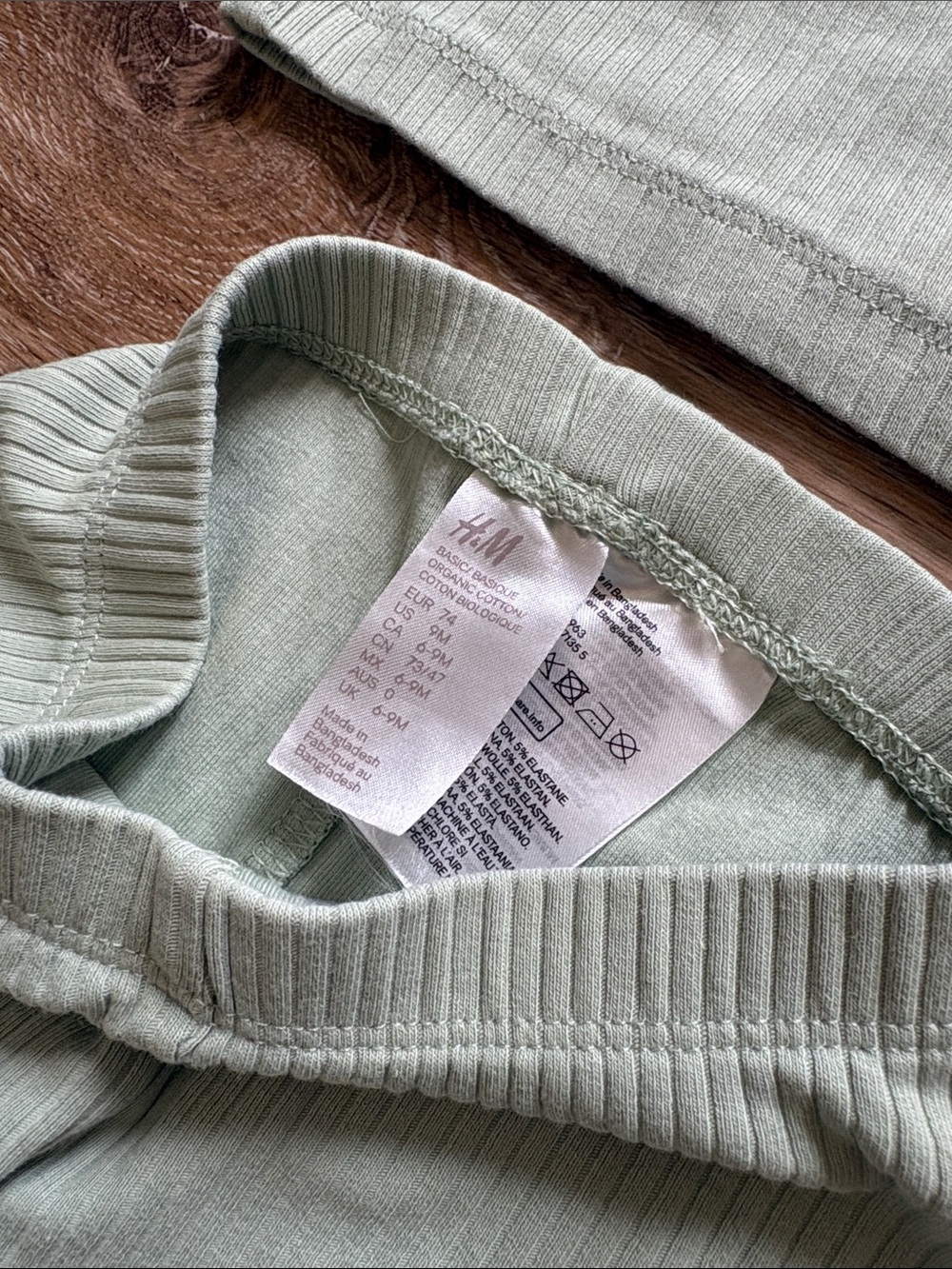 H&M Sage Green Ribbed Knit Top - Picture 2 of 3